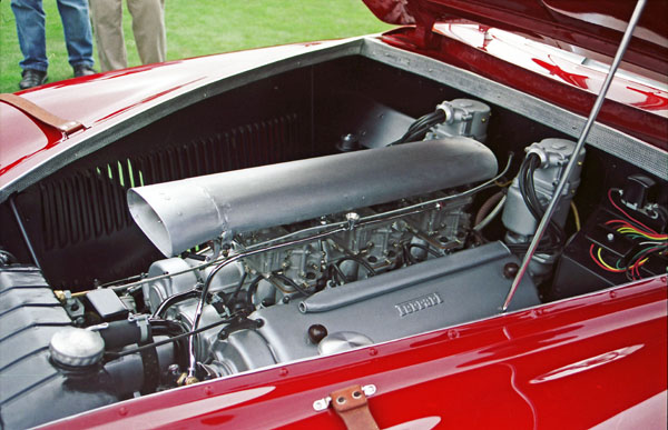 M-BASE エムベース ｜ 街角のクルマたちAtoZ